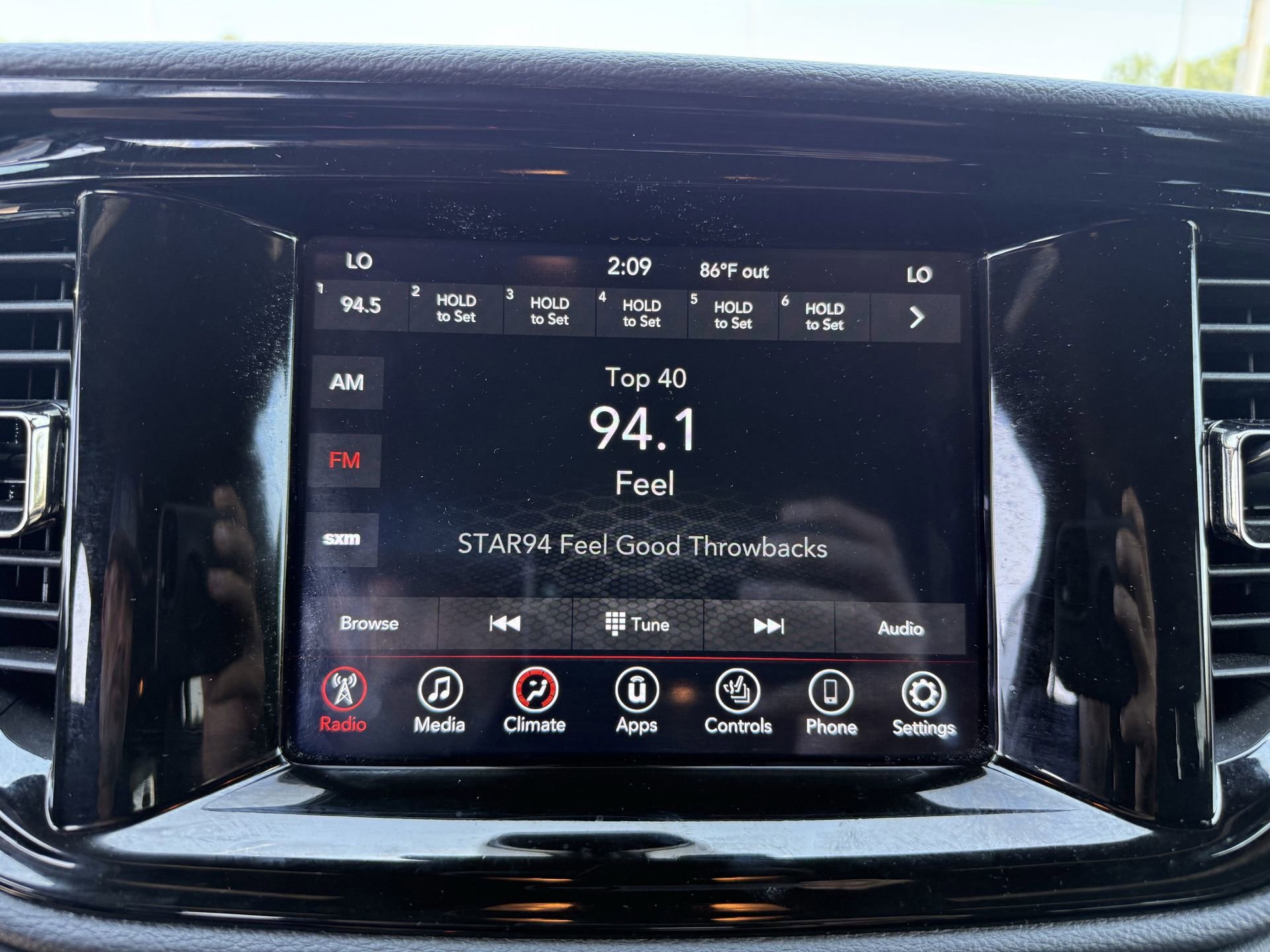 Used 2023 Dodge Durango GT image 11