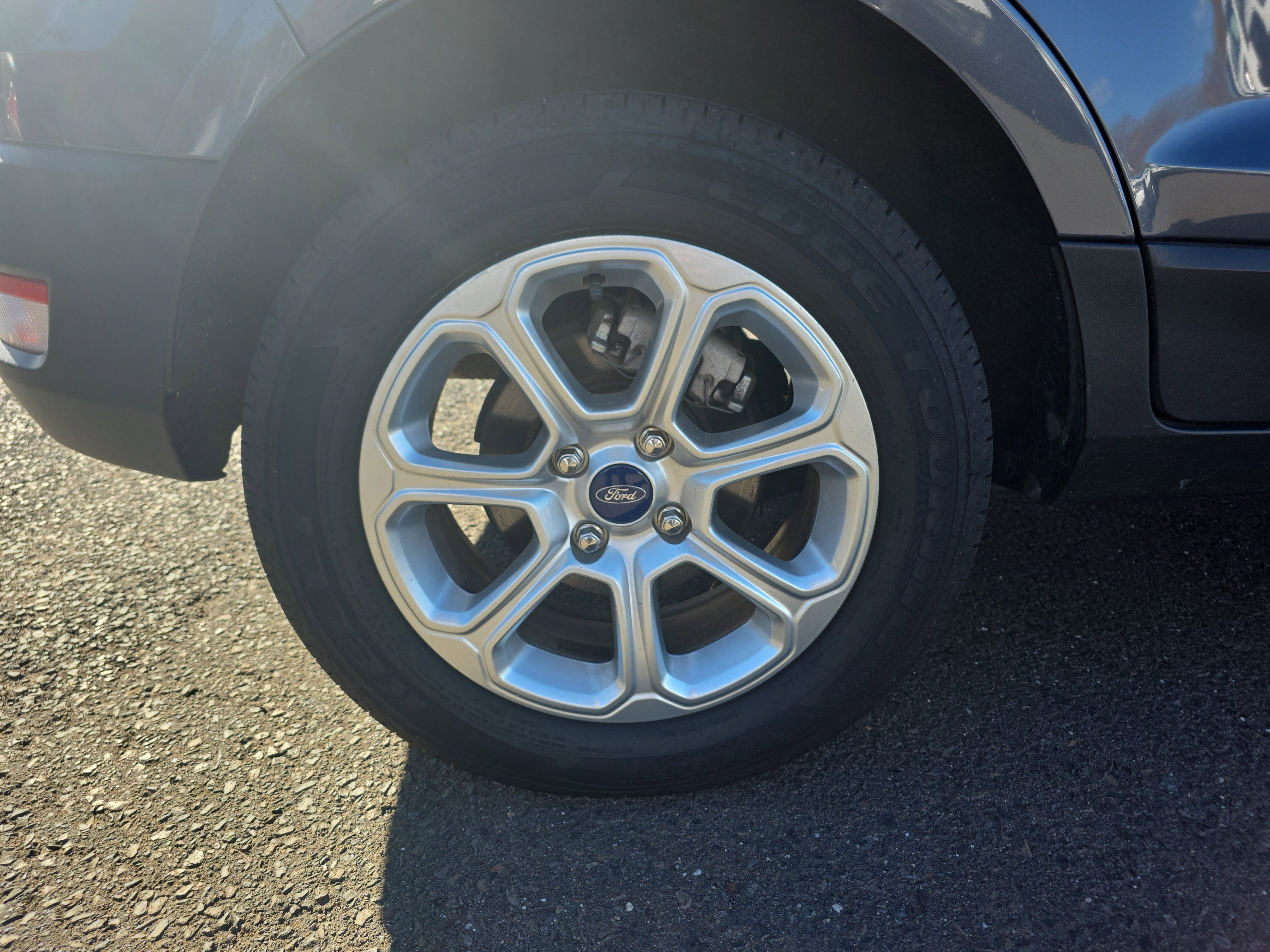 Certified 2019 Ford EcoSport SE image 11