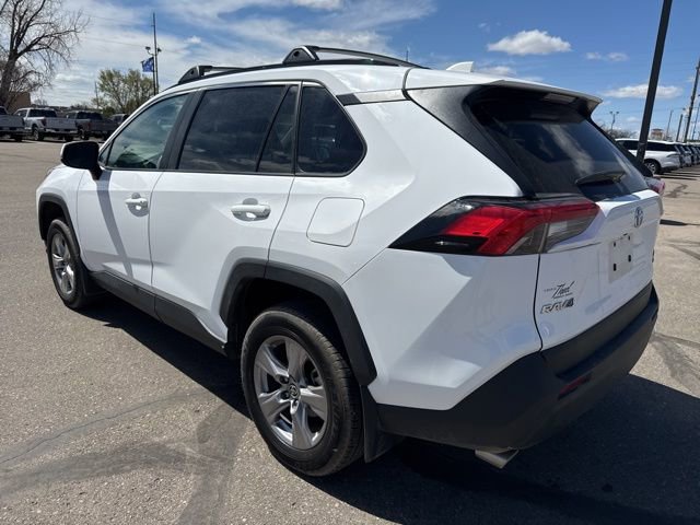 Used 2025 Toyota RAV4 XLE AWD/4WD image 8