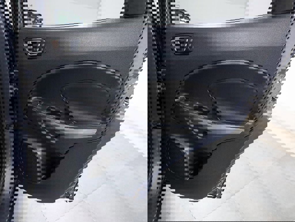 Certified 2018 Ford EcoSport SE w/ Interior Protection Package image 14