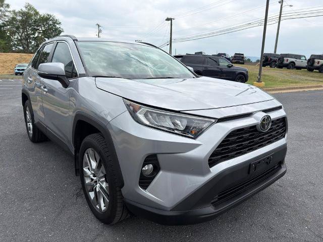 Used 2020 Toyota RAV4 XLE Premium AWD/4WD image 7
