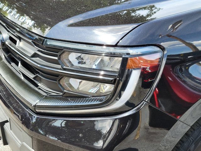 Certified 2025 Ford Expedition Max Active AWD/4WD image 12