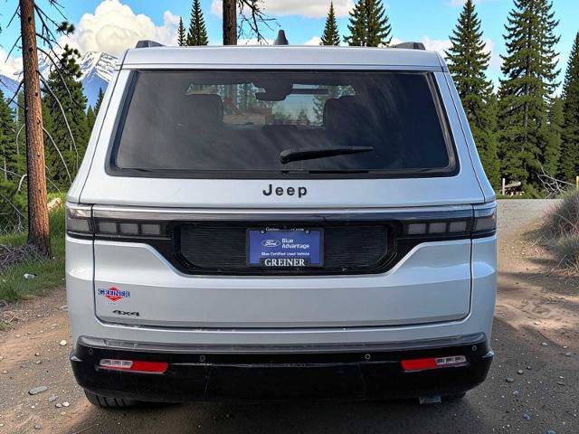 Used 2026 Jeep Grand Wagoneer L 4WD w/ HD Trailer Tow Package image 4