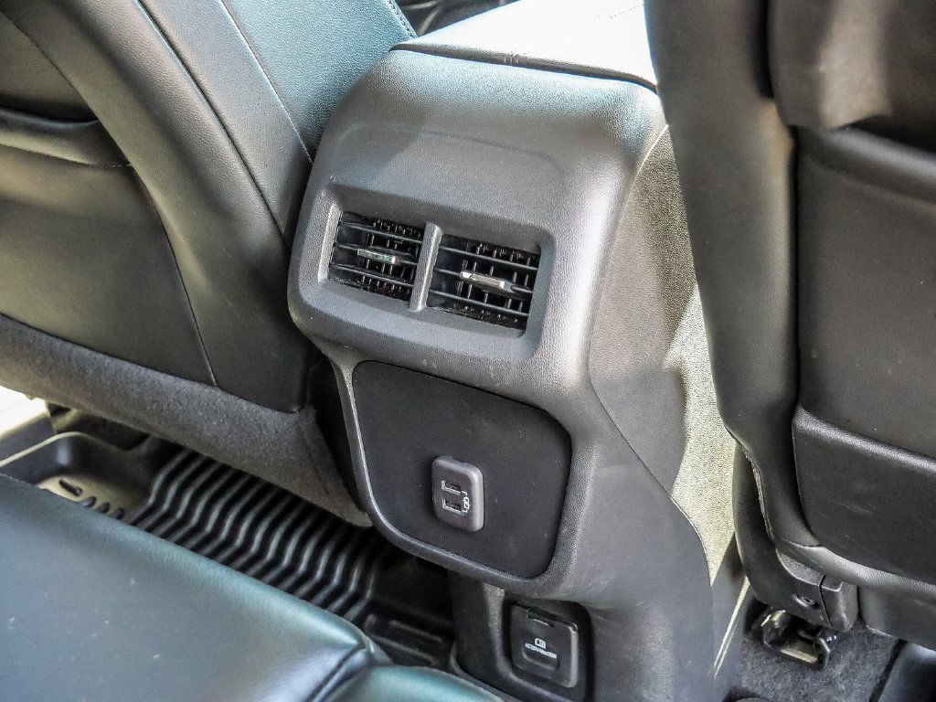 Used 2023 GMC Terrain SLT AWD/4WD image 22