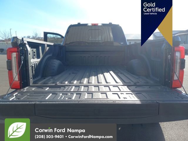 Certified 2026 Ford F450 Platinum w/ FX4 Off-Road Package image 31