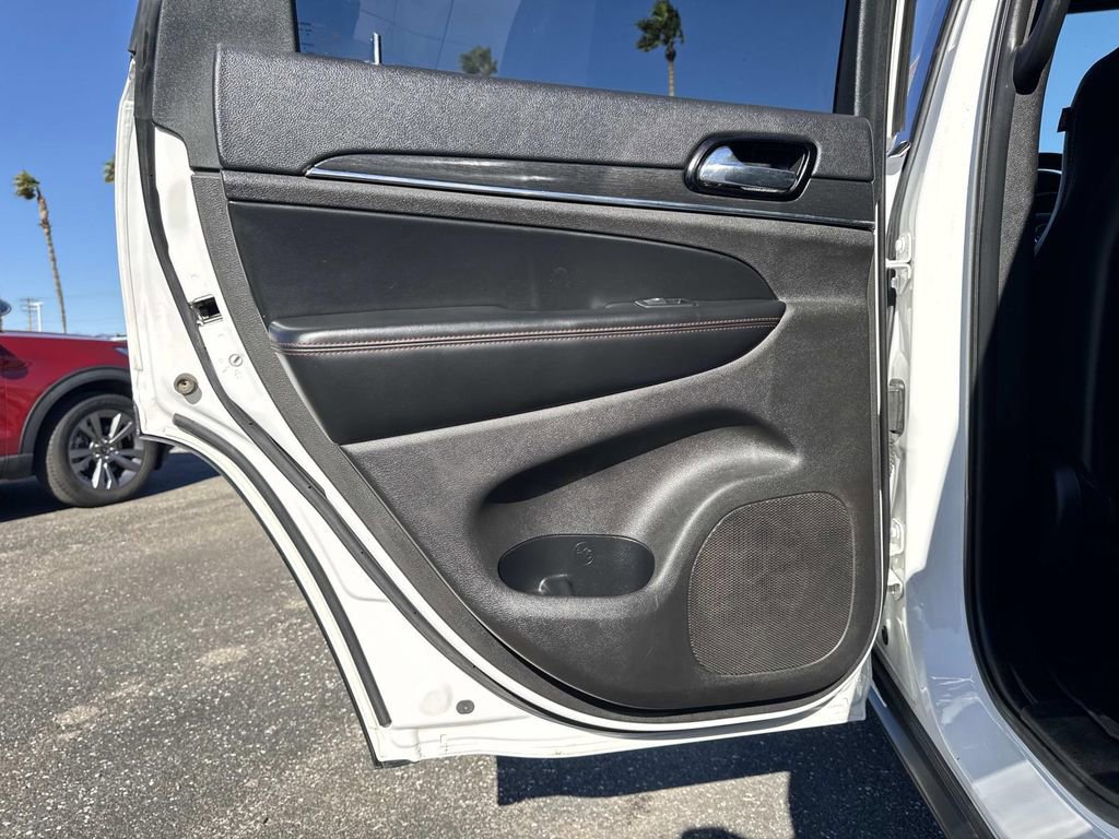 Used 2019 Jeep Grand Cherokee Trailhawk w/ Trailhawk Luxury Group image 22