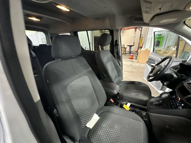 Certified 2020 Ford Transit Connect XLT FWD image 32