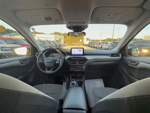 Certified 2022 Ford Escape SE w/ SE Sport Appearance Package AWD/4WD image 22