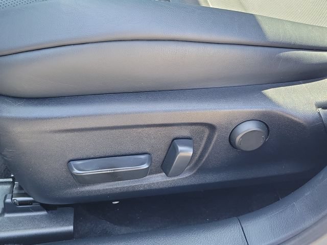 Used 2023 Lexus IS 350 F Sport w/ Navigation Package RWD image 21