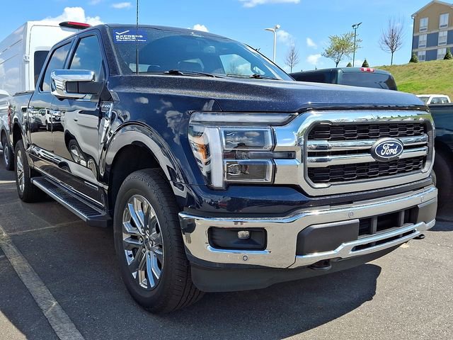 Certified 2025 Ford F150 Lariat w/ Equipment Group 501A Mid image 2