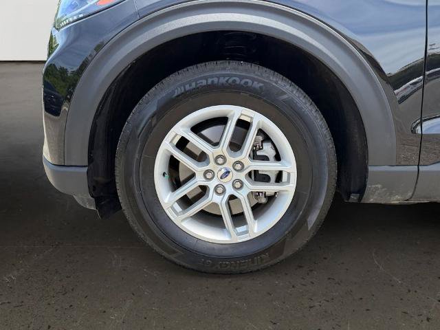Certified 2025 Ford Explorer Active RWD image 10