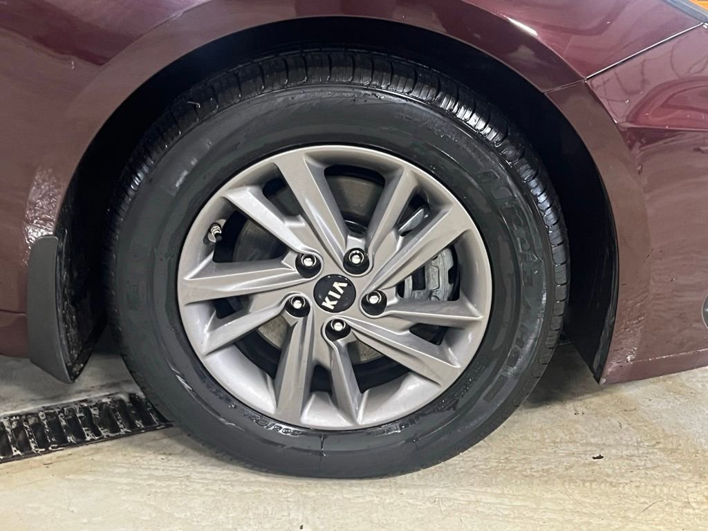 Used 2020 Kia Optima LX FWD image 14