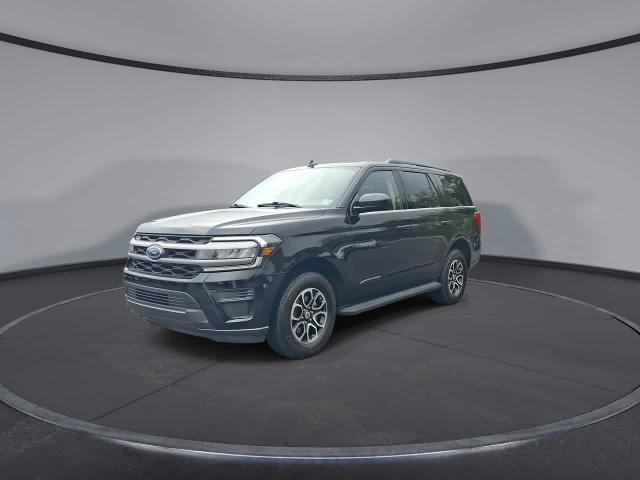 Certified 2024 Ford Expedition XLT AWD/4WD image 4