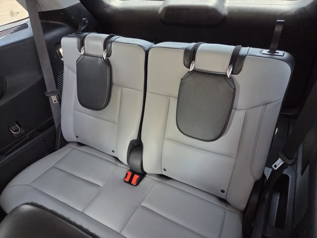 Certified 2021 Ford Explorer XLT w/ Equipment Group 202A RWD image 18