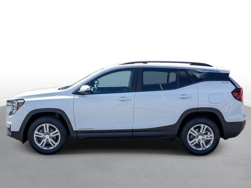Used 2024 GMC Terrain SLE w/ Driver Convenience Package AWD/4WD image 5