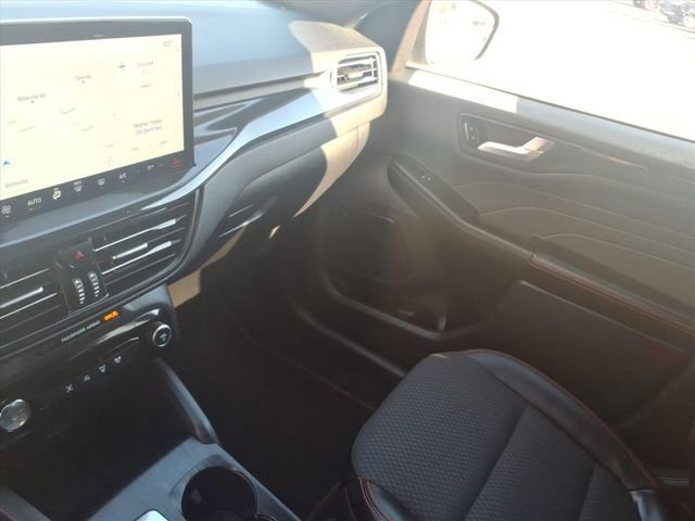 Certified 2023 Ford Escape ST-Line w/ Tech Pack #1 image 25