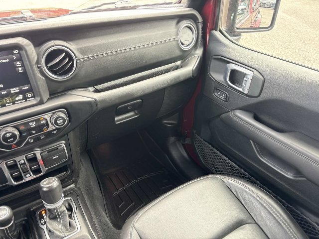Used 2021 Jeep Wrangler Unlimited Sahara AWD/4WD image 14
