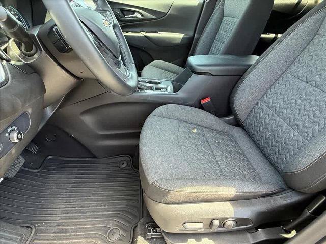 Used 2024 Chevrolet Equinox LT FWD image 13