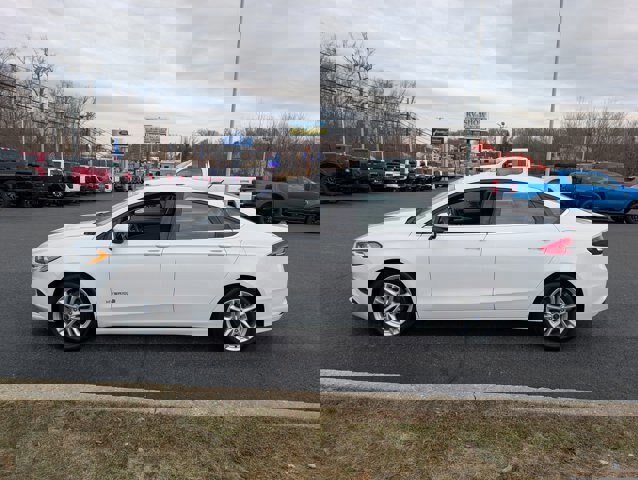 Certified 2018 Ford Fusion S image 2