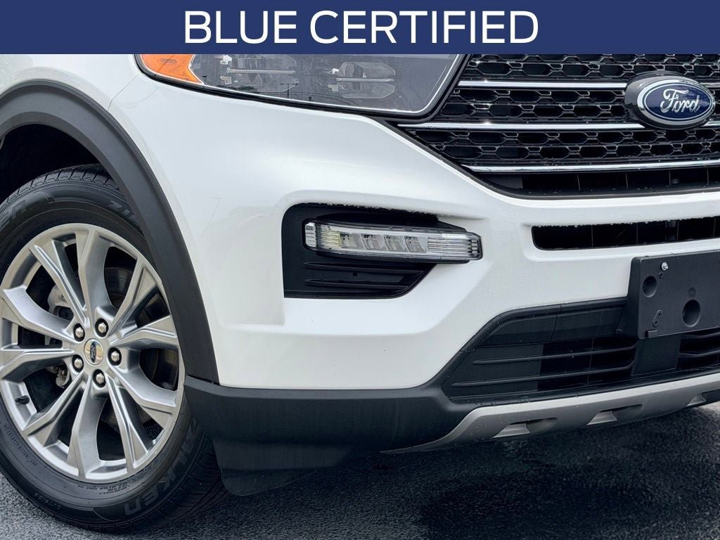 Certified 2023 Ford Explorer XLT w/ Equipment Group 202A RWD image 3