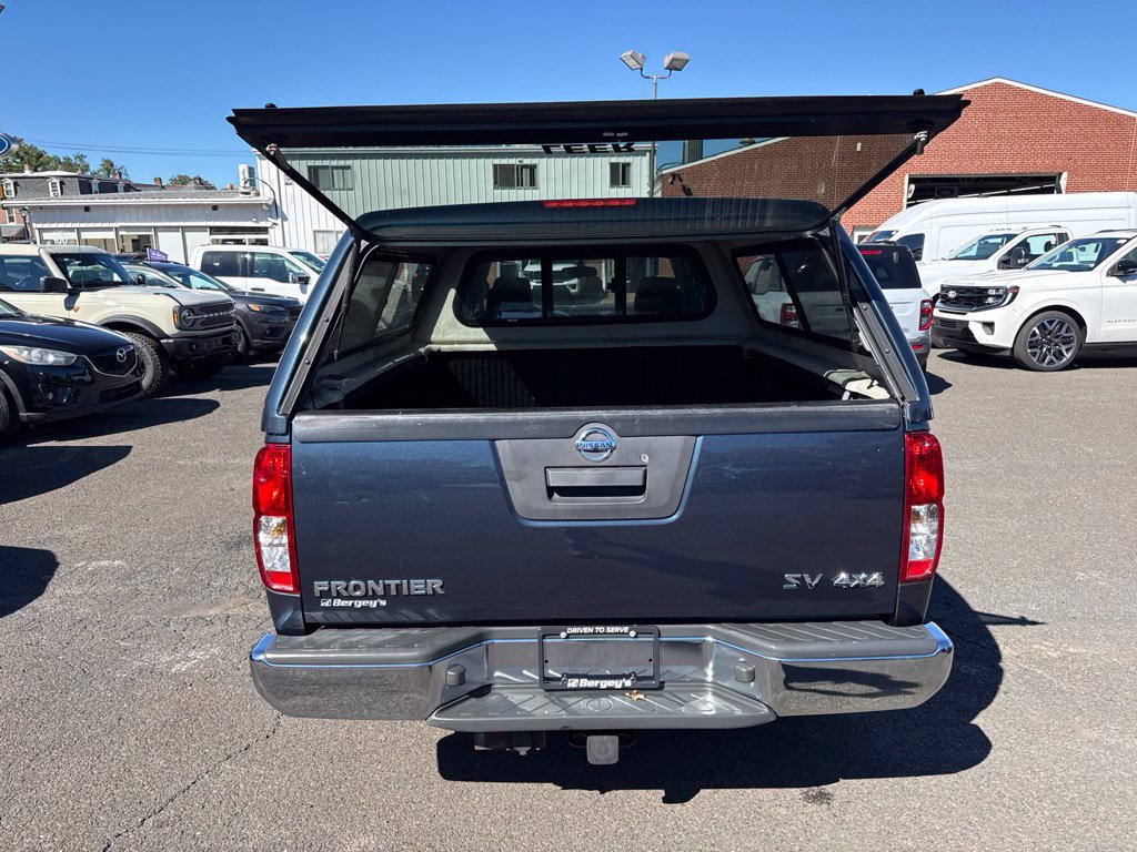 Used 2017 Nissan Frontier SV AWD/4WD image 10