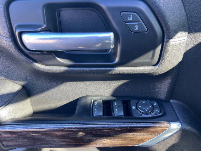 Used 2019 GMC Sierra 1500 SLE w/ SLE Value Package image 11