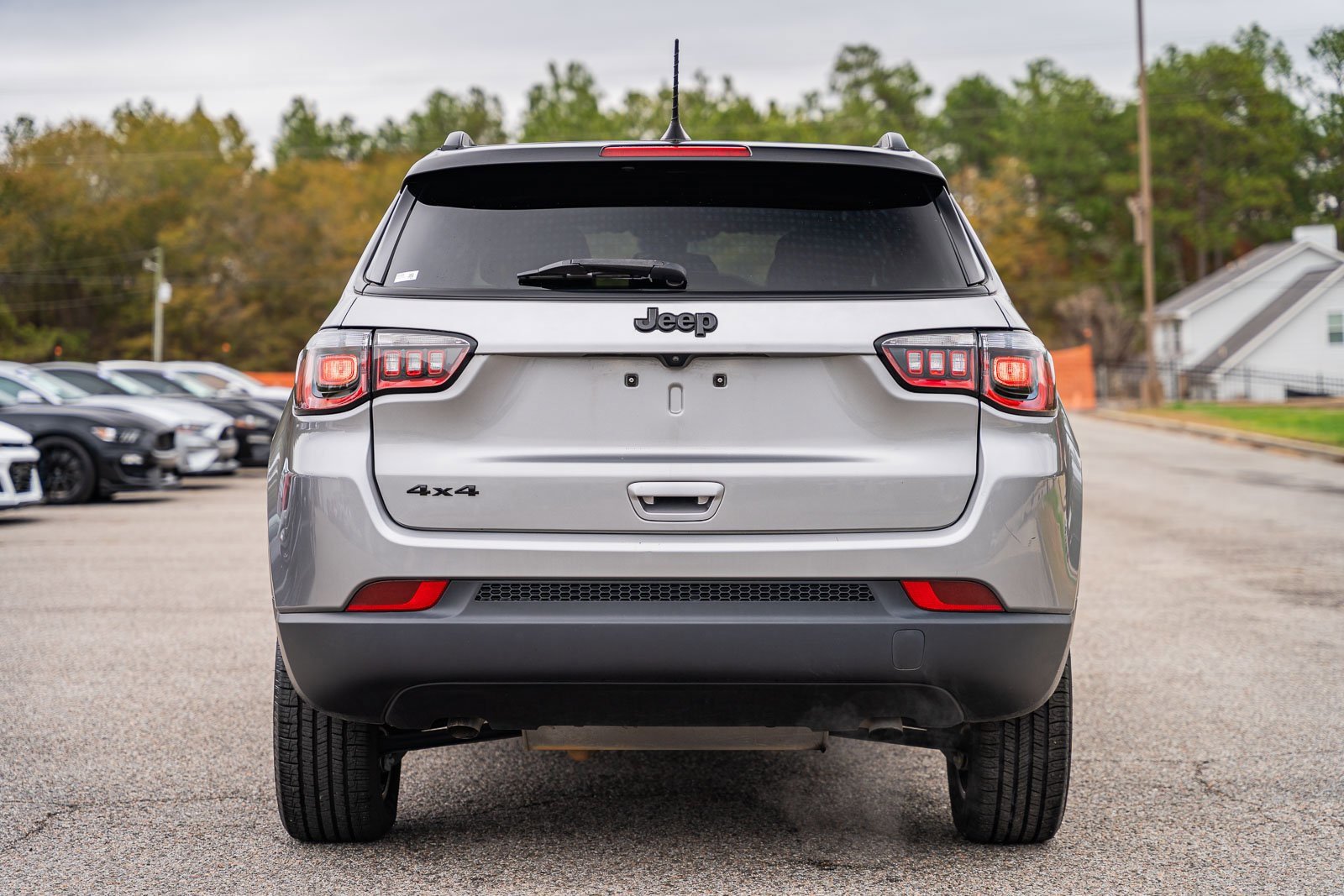 Used 2023 Jeep Compass Altitude image 4