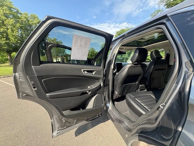 Certified 2024 Ford Edge SEL w/ Convenience Package AWD/4WD image 32