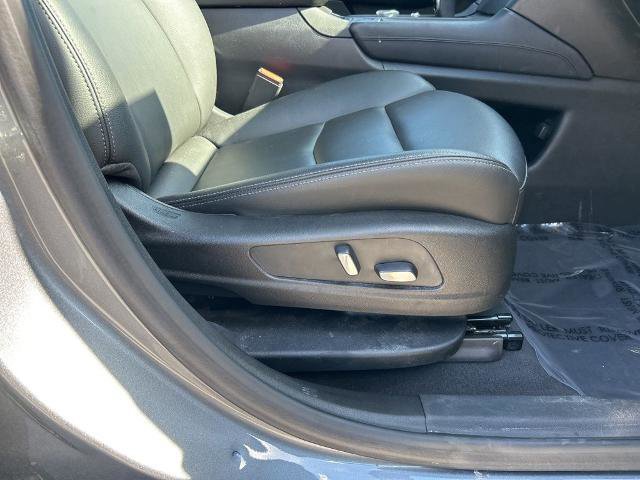 Used 2021 Cadillac XT6 Luxury image 40