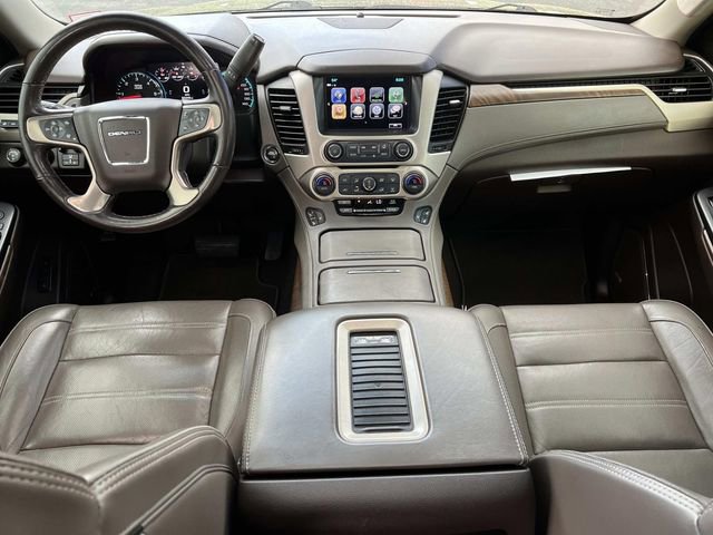 Used 2019 GMC Yukon XL Denali w/ Open Road Package AWD/4WD image 15