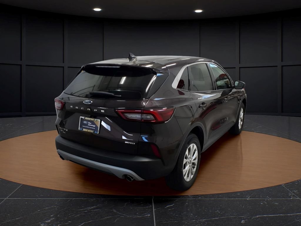 Certified 2023 Ford Escape Active AWD/4WD image 6