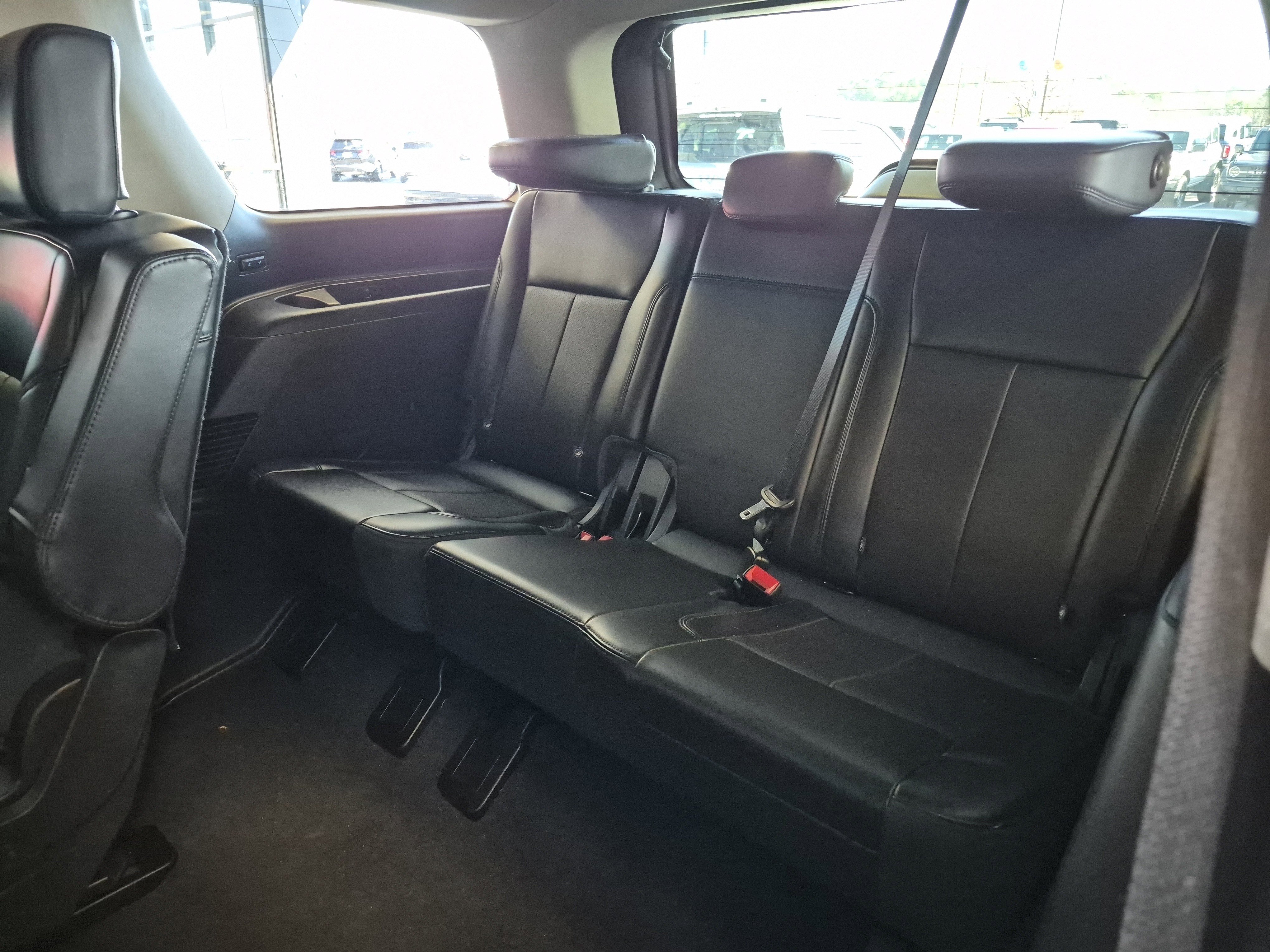 Certified 2024 Ford Expedition XLT image 15