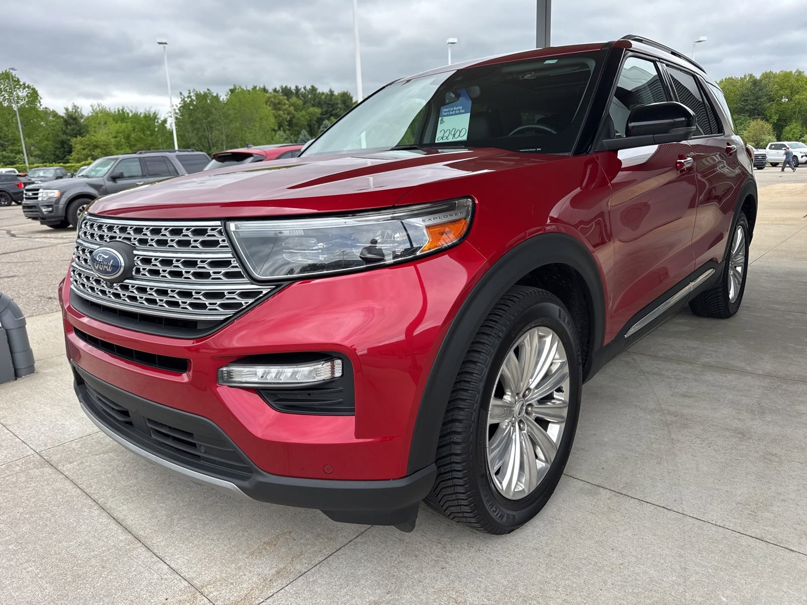 Certified 2020 Ford Explorer Limited w/ Class III Trailer Tow Package AWD/4WD image 3