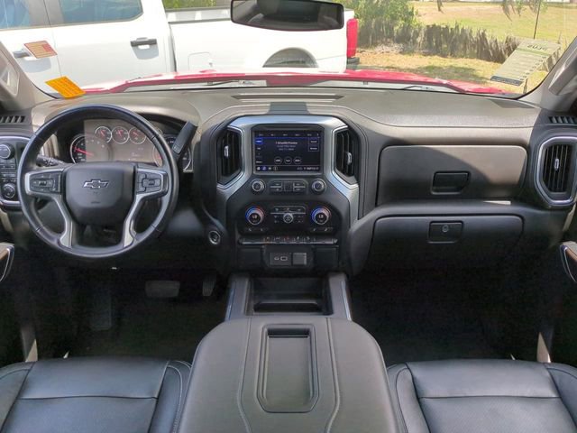 Used 2022 Chevrolet Silverado 1500 LT Trail Boss w/ Bed Protection Package AWD/4WD image 15