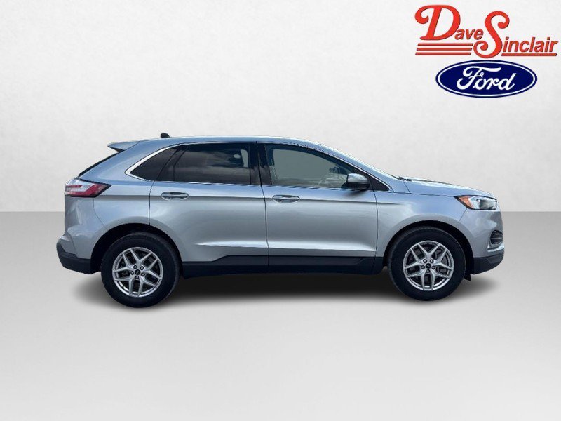 Certified 2023 Ford Edge SEL w/ Convenience Package AWD/4WD image 5
