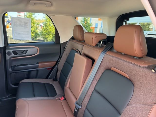 Certified 2025 Ford Bronco Sport Outer Banks w/ Outer Banks Tech Package+ AWD/4WD image 24