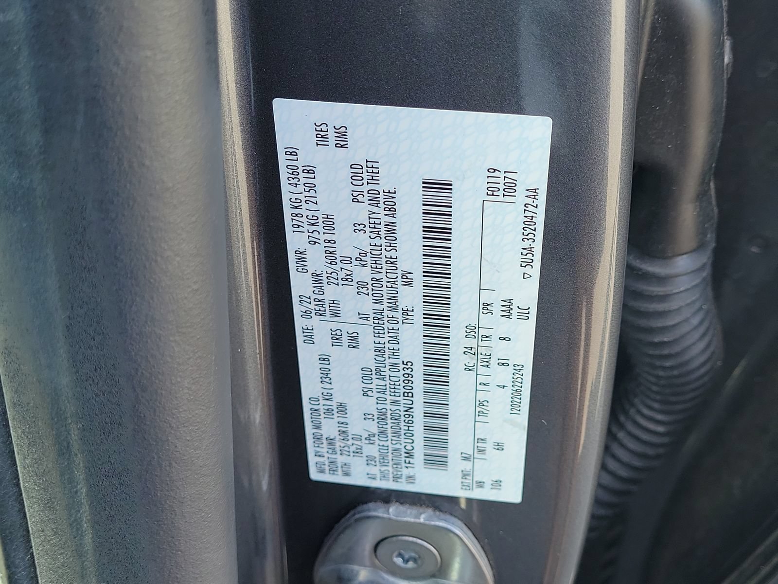 Certified 2022 Ford Escape SEL FWD image 31