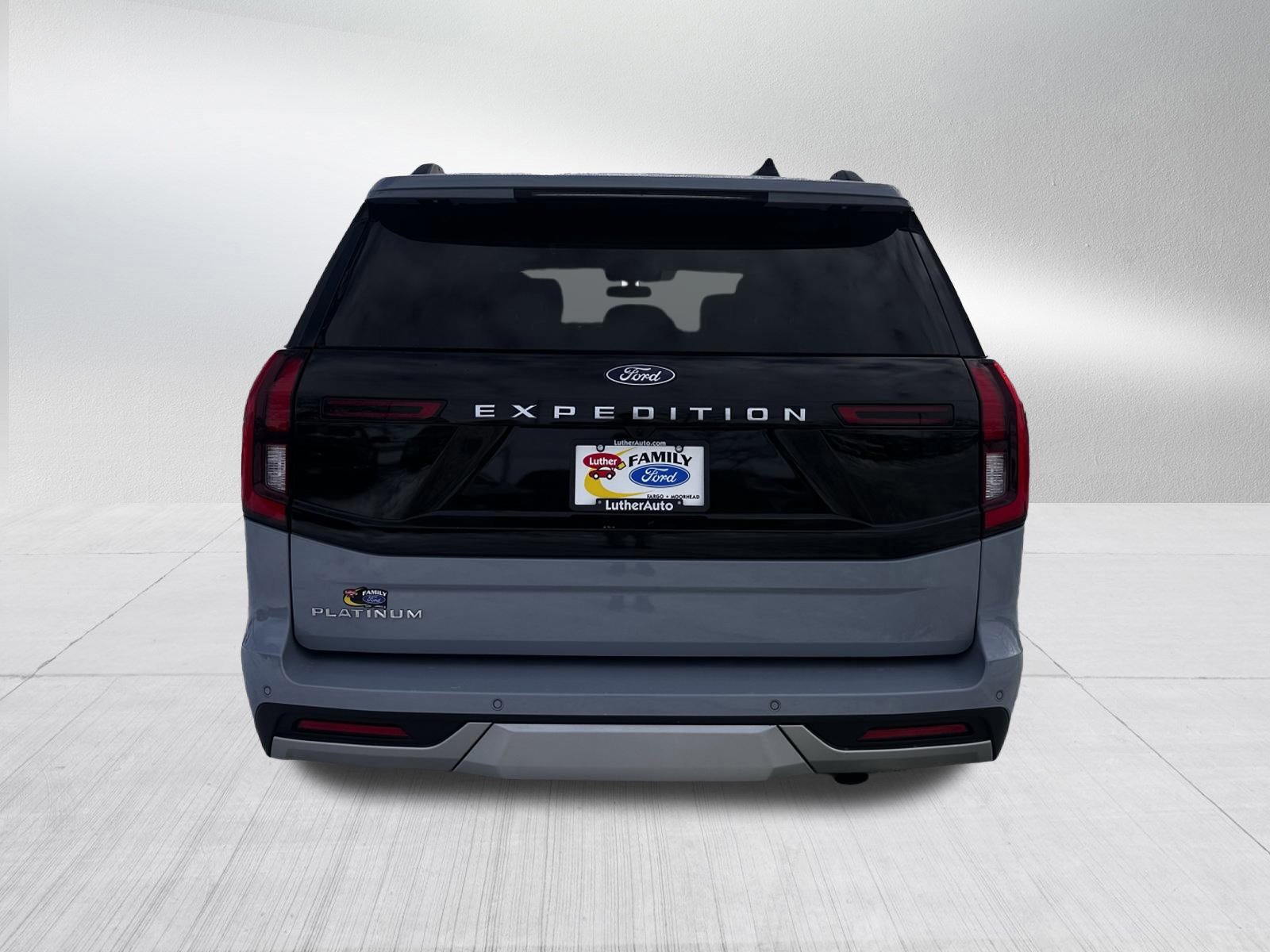 Certified 2025 Ford Expedition Platinum image 4