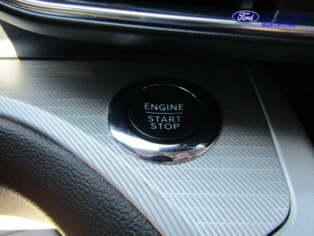 Certified 2023 Ford Explorer XLT w/ Equipment Group 202A AWD/4WD image 23