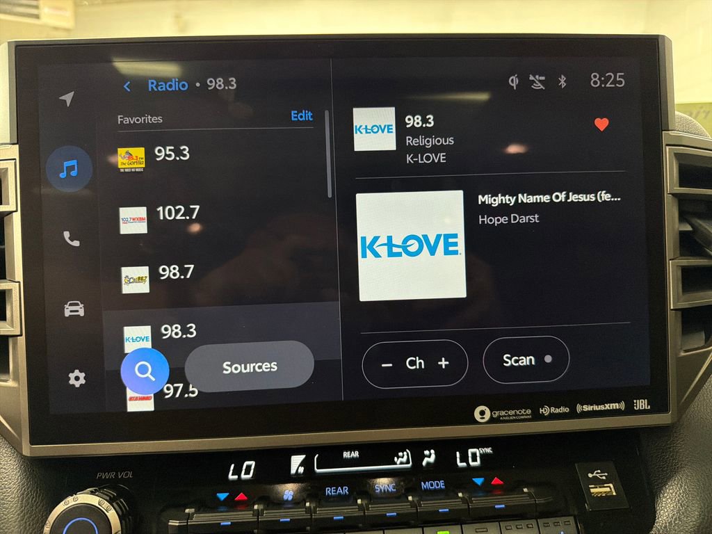 Used 2024 Toyota Sequoia Limited image 26