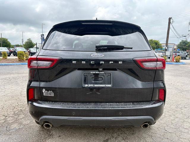 Certified 2023 Ford Escape ST-Line w/ Tech Pack #1 FWD image 6