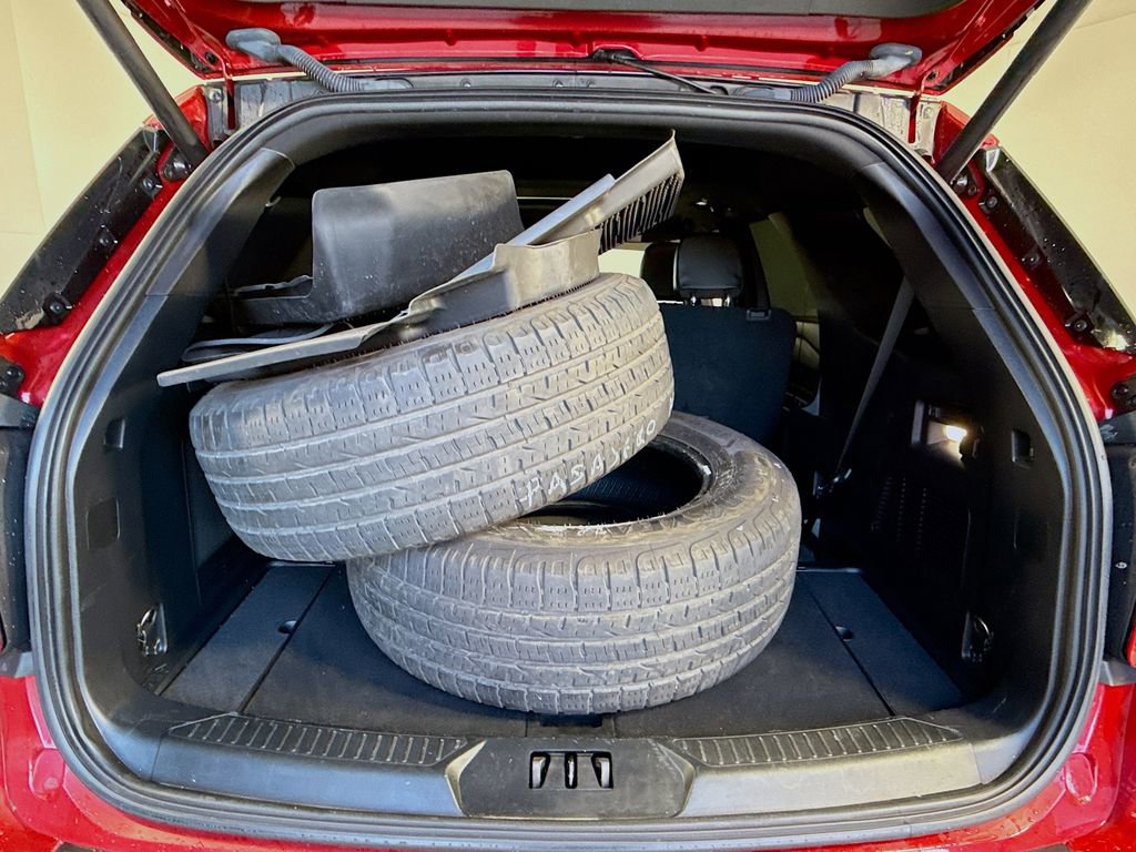 Certified 2022 Ford Explorer ST-Line w/ Class IV Trailer Tow Package image 29