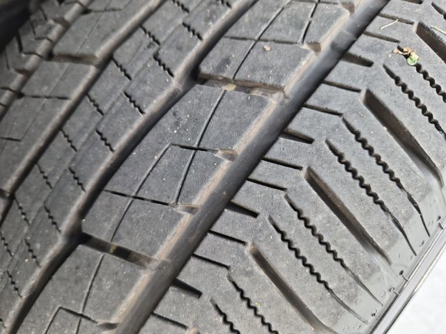 Certified 2025 Ford F150 Lightning Platinum AWD/4WD image 12