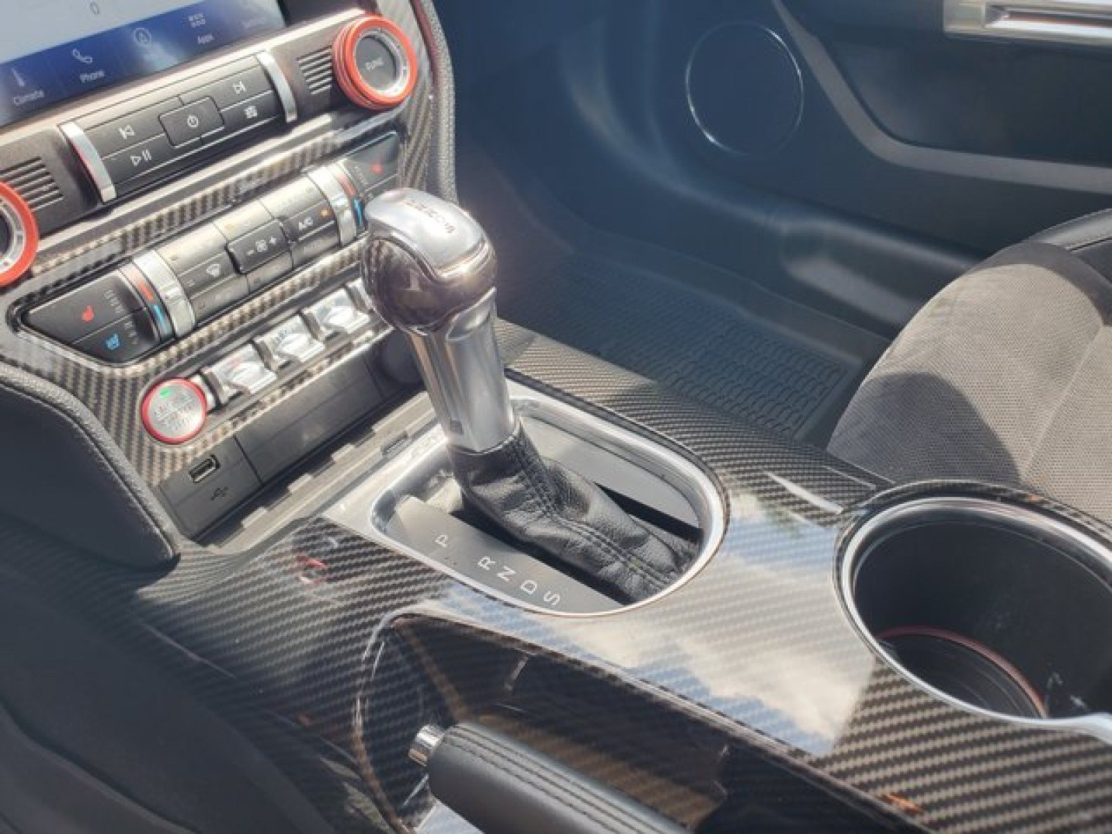 Certified 2021 Ford Mustang GT Premium w/ Carbon Sport Interior Package RWD image 23