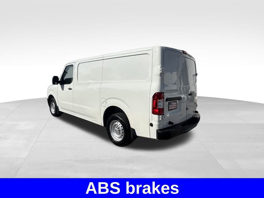 Used 2021 Nissan NV 1500 S image 5