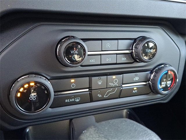 Certified 2025 Ford Bronco 2-Door image 14