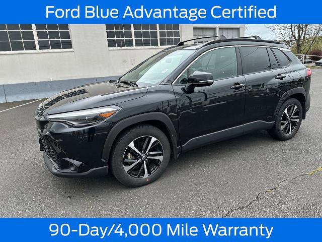 Used 2024 Toyota Corolla Cross XSE w/ Convenience Package AWD/4WD image 2