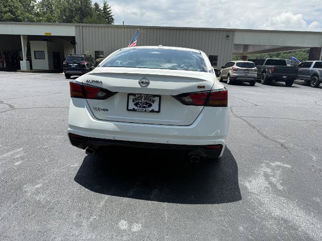 Used 2024 Nissan Altima 2.5 SR FWD image 21