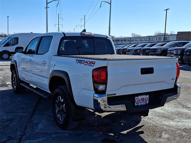Used 2018 Toyota Tacoma TRD Off-Road image 2