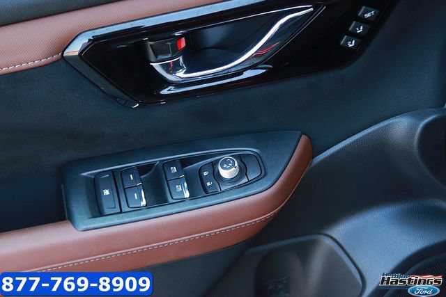 Used 2025 Subaru Forester Touring w/ Popular Package - Touring AWD/4WD image 11